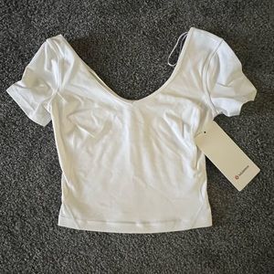 New with tags white lulu lemon t shirt